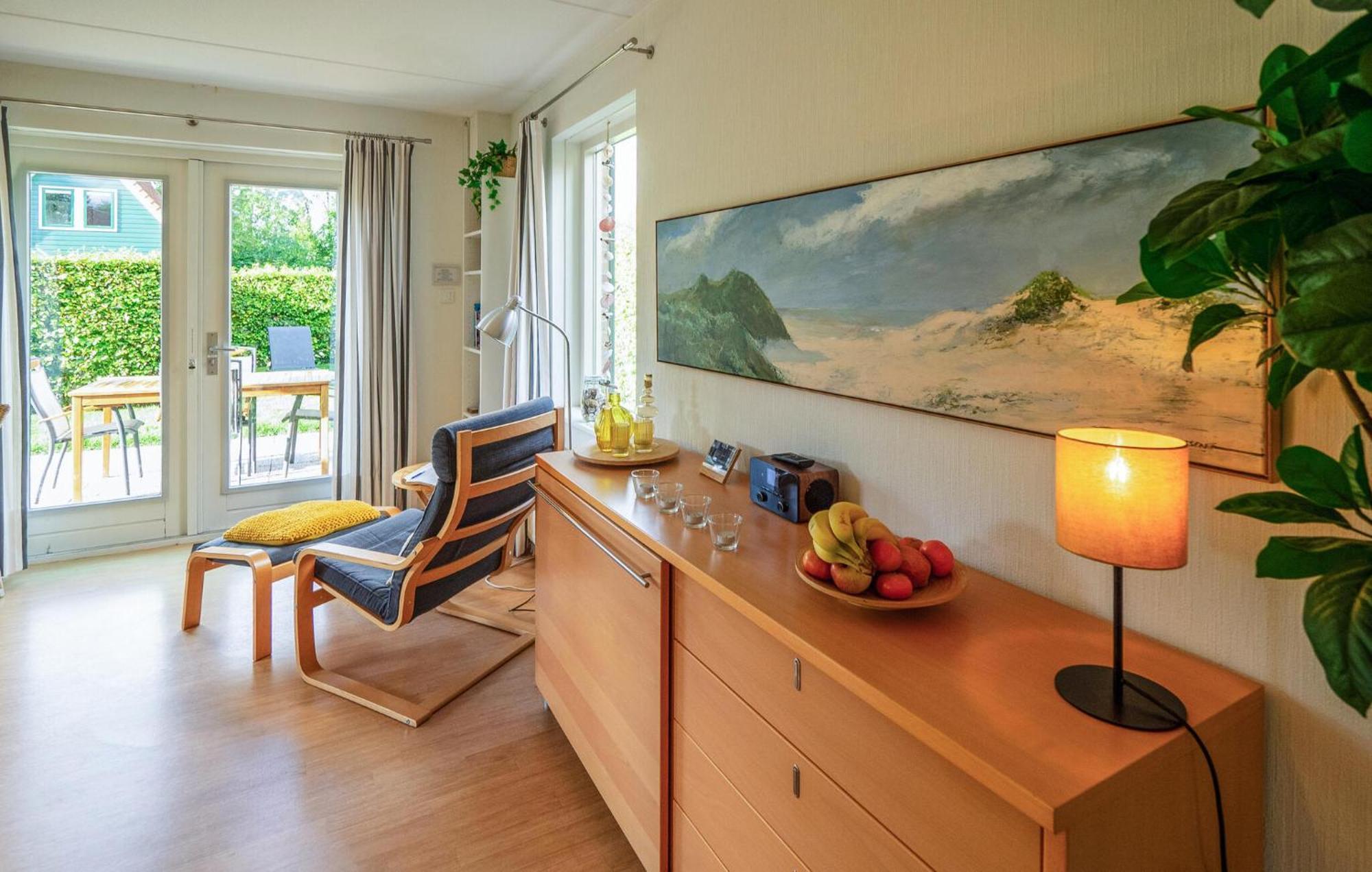 3 Bedroom Lovely Home In Zonnemaire Buitenkant foto